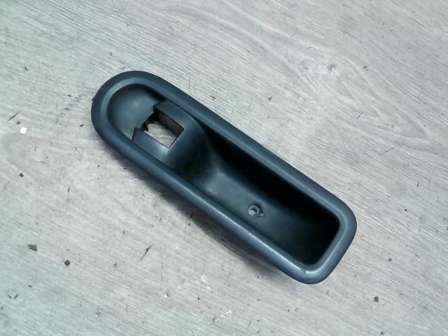 bontott RENAULT CLIO III Jobb első Ajtóbehúzó
