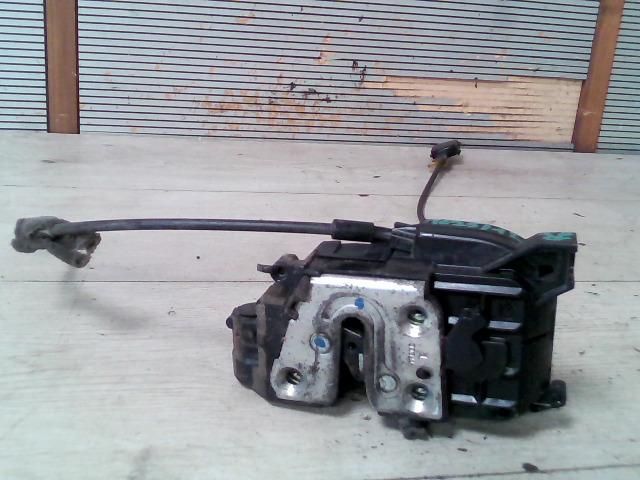 bontott RENAULT CLIO III Jobb első Ajtózár