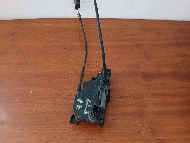 bontott RENAULT CLIO III Jobb első Ajtózár