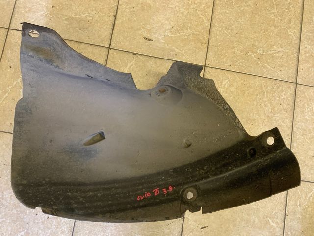 bontott RENAULT CLIO III Jobb első Első Dobbetét (Kerékjárati, Műanyag)