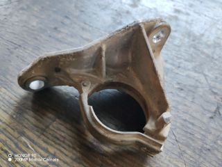 bontott RENAULT CLIO III Jobb első Féltengely Tartó