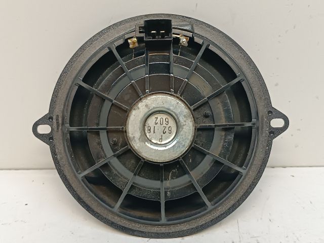 bontott RENAULT CLIO III Jobb első Hangszóró