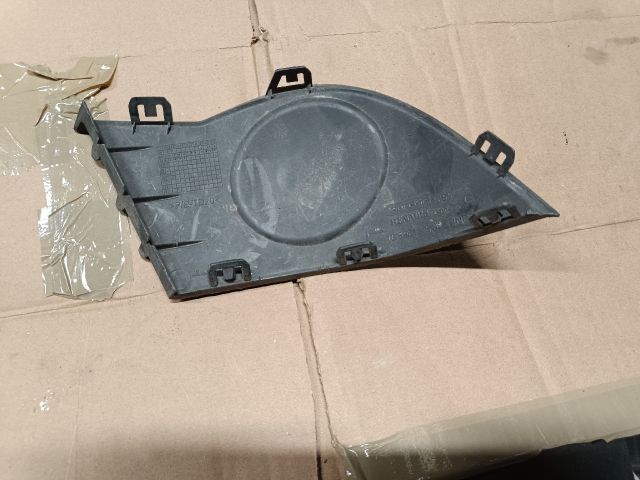 bontott RENAULT CLIO III Jobb első Lökhárító Díszléc