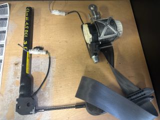 bontott RENAULT CLIO III Jobb első Övfeszítő