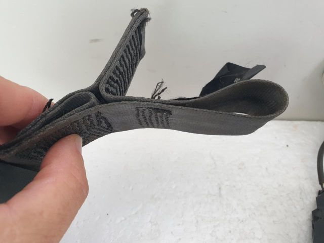 bontott RENAULT CLIO III Jobb első Övfeszítő