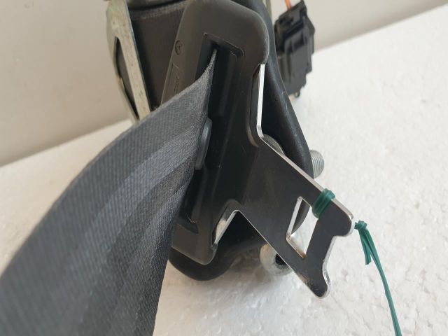 bontott RENAULT CLIO III Jobb első Övfeszítő