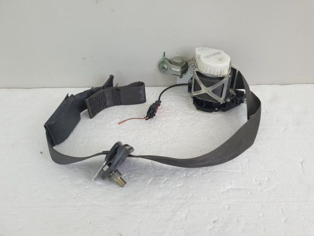 bontott RENAULT CLIO III Jobb első Övfeszítő