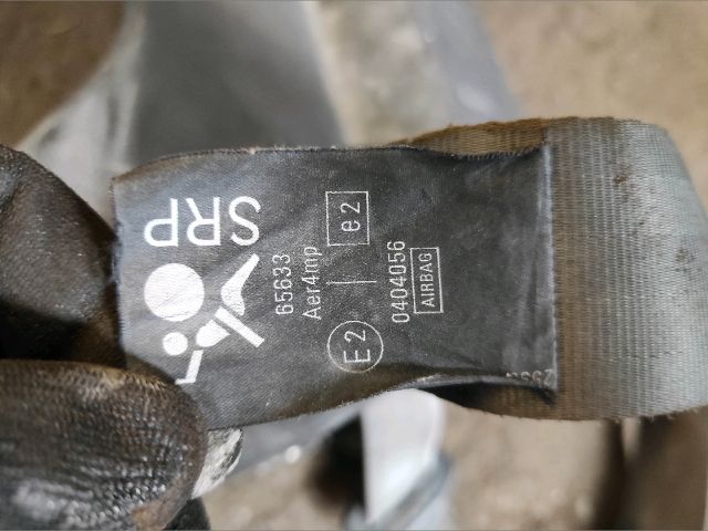 bontott RENAULT CLIO III Jobb első Övfeszítő