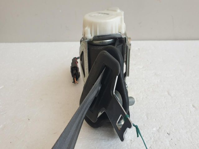 bontott RENAULT CLIO III Jobb első Övfeszítő