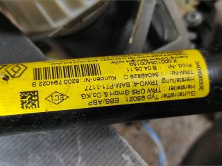 bontott RENAULT CLIO III Jobb első Övfeszítő