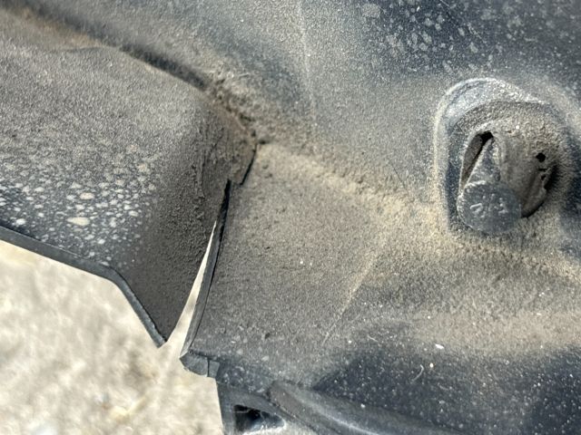 bontott RENAULT CLIO III Jobb első Sárvédő