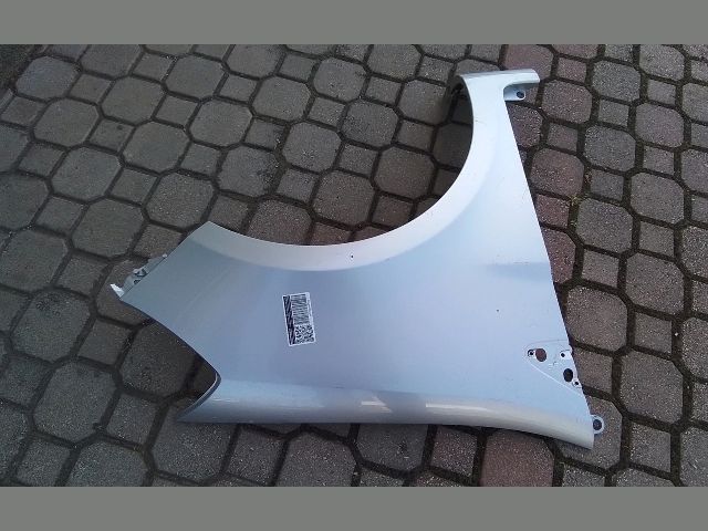 bontott RENAULT CLIO III Jobb első Sárvédő