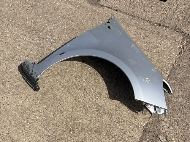 bontott RENAULT CLIO III Jobb első Sárvédő