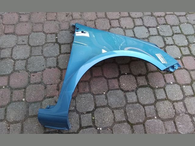 bontott RENAULT CLIO III Jobb első Sárvédő