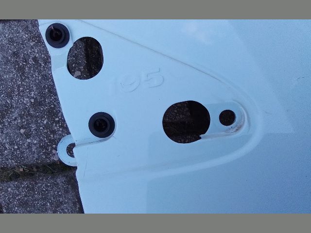 bontott RENAULT CLIO III Jobb első Sárvédő