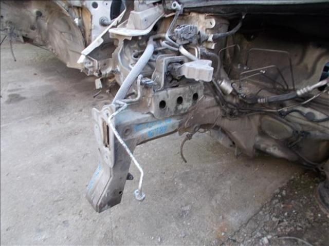 bontott RENAULT CLIO III Jobb első Ütközéscsillapító