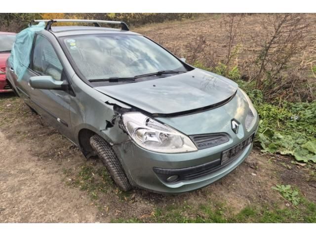 bontott RENAULT CLIO III Jobb első Zsanér