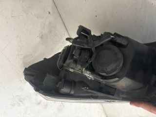 bontott RENAULT CLIO III Jobb Fényszóró