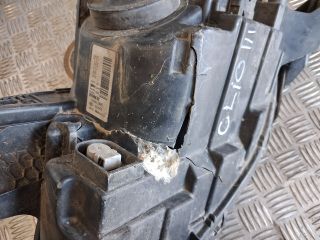 bontott RENAULT CLIO III Jobb Fényszóró