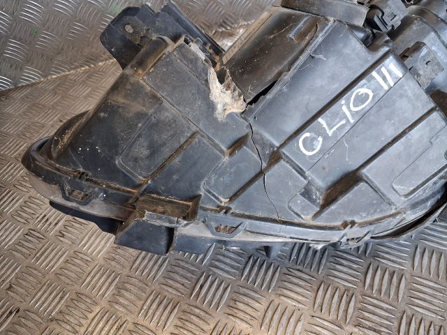 bontott RENAULT CLIO III Jobb Fényszóró