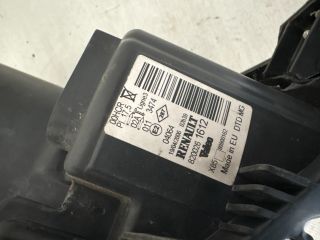 bontott RENAULT CLIO III Jobb Fényszóró