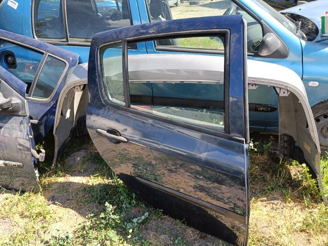 bontott RENAULT CLIO III Jobb hátsó Ajtó (Részeivel)