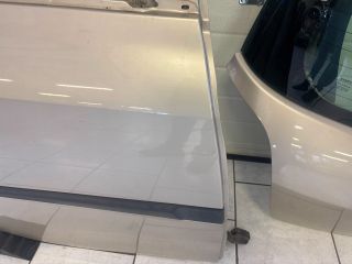 bontott RENAULT CLIO III Jobb hátsó Ajtó (Üres lemez)