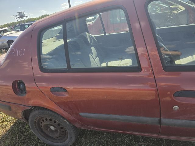bontott RENAULT CLIO III Jobb hátsó Ajtó (Üres lemez)