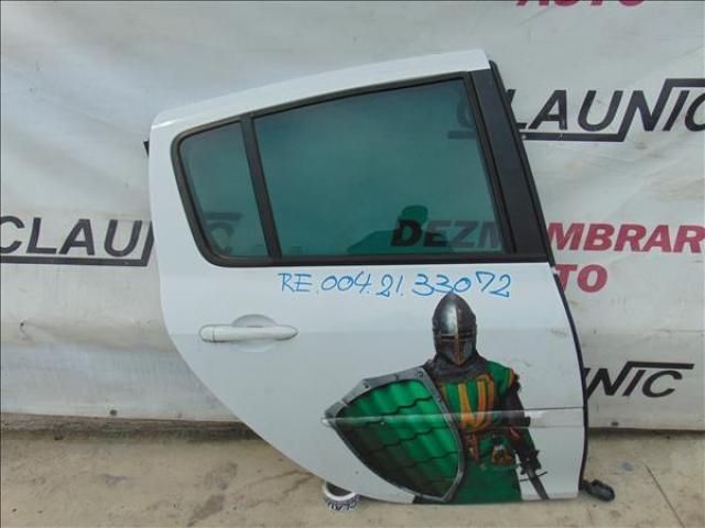 bontott RENAULT CLIO III Jobb hátsó Ajtó (Üres lemez)