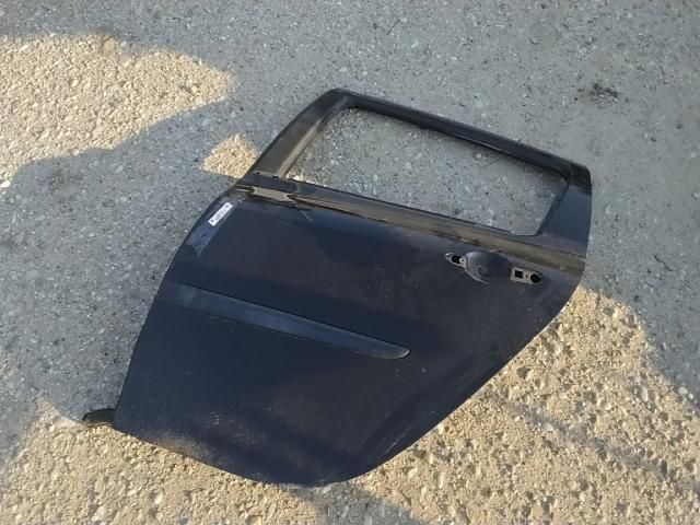 bontott RENAULT CLIO III Jobb hátsó Ajtókeret Burkolat