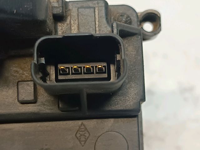 bontott RENAULT CLIO III Jobb hátsó Ajtózár