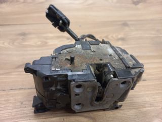 bontott RENAULT CLIO III Jobb hátsó Ajtózár