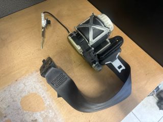 bontott RENAULT CLIO III Jobb hátsó Biztonsági Öv