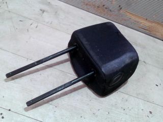 bontott RENAULT CLIO III Jobb hátsó Fejtámla