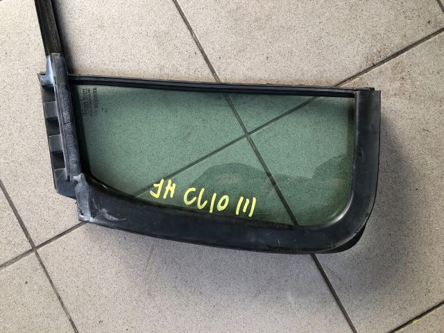 bontott RENAULT CLIO III Jobb hátsó Fixüveg (Ajtóban)