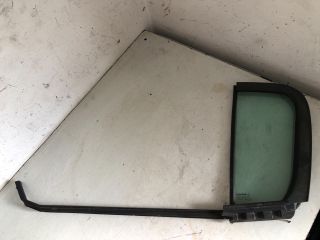 bontott RENAULT CLIO III Jobb hátsó Fixüveg (Ajtóban)