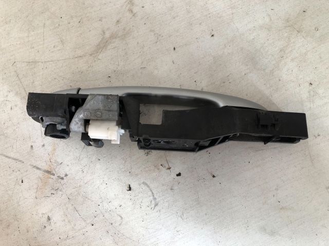 bontott RENAULT CLIO III Jobb hátsó Külső Kilincs