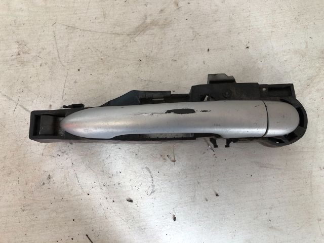 bontott RENAULT CLIO III Jobb hátsó Külső Kilincs