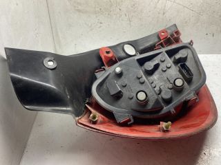 bontott RENAULT CLIO III Jobb Hátsó Lámpa