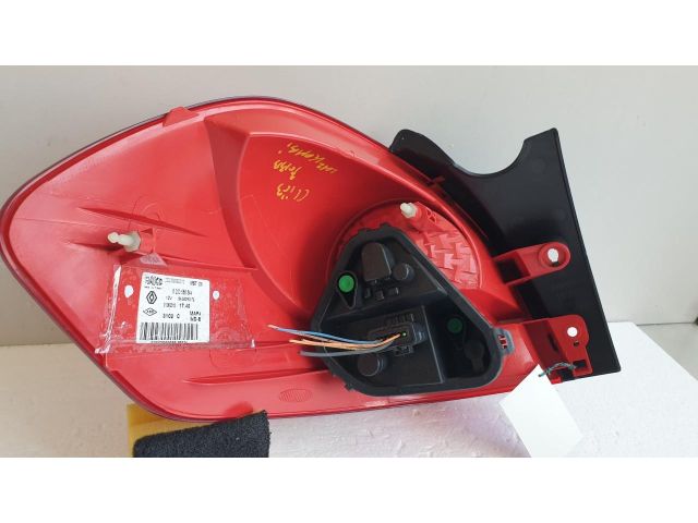 bontott RENAULT CLIO III Jobb Hátsó Lámpa