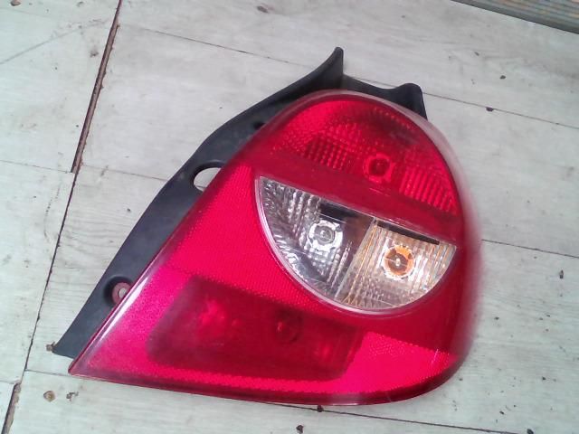 bontott RENAULT CLIO III Jobb Hátsó Lámpa