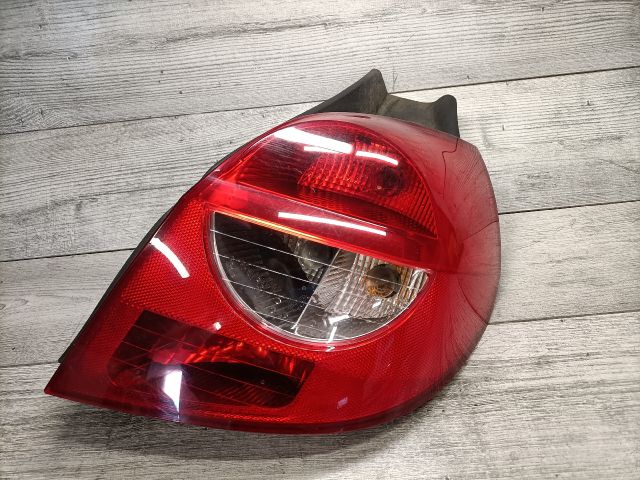 bontott RENAULT CLIO III Jobb Hátsó Lámpa