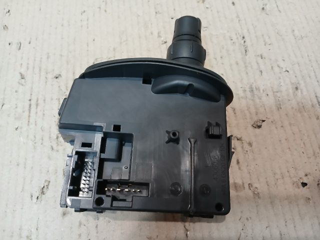 bontott RENAULT CLIO III Jobb Kormánykapcsoló Ablaktörlő