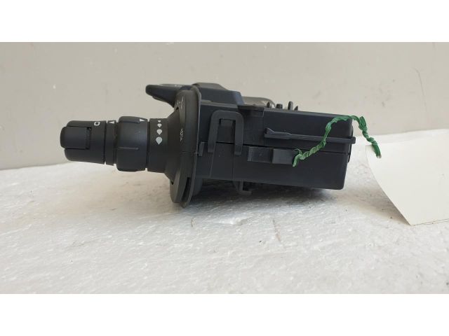 bontott RENAULT CLIO III Jobb Kormánykapcsoló Ablaktörlő