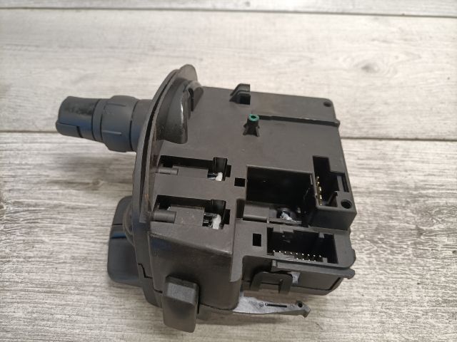 bontott RENAULT CLIO III Jobb Kormánykapcsoló Ablaktörlő