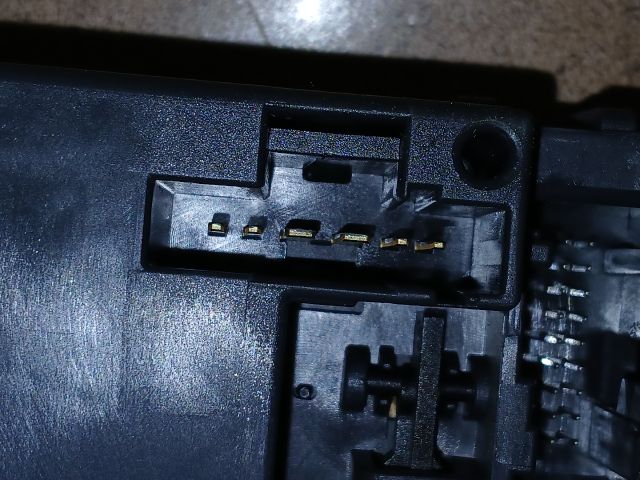 bontott RENAULT CLIO III Jobb Kormánykapcsoló Ablaktörlő