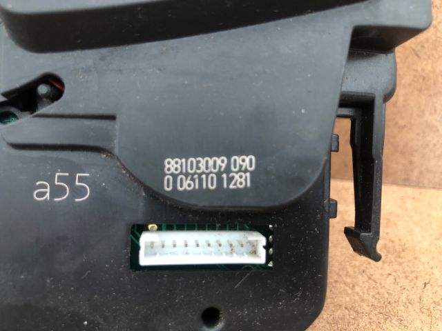 bontott RENAULT CLIO III Jobb Kormánykapcsoló Ablaktörlő