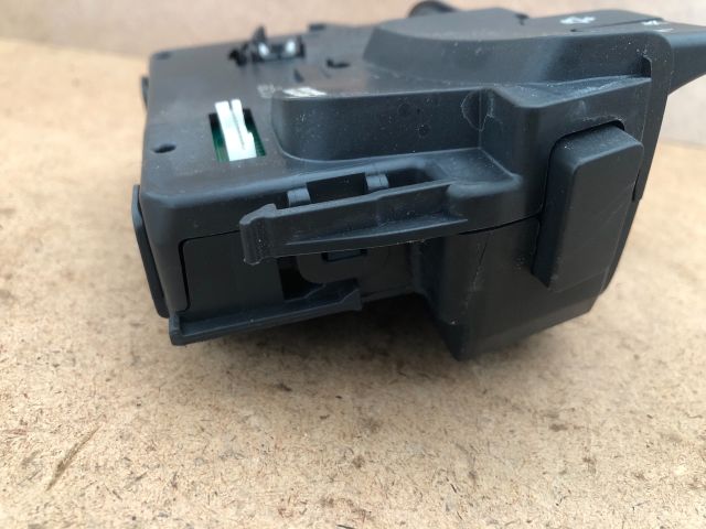 bontott RENAULT CLIO III Jobb Kormánykapcsoló Ablaktörlő