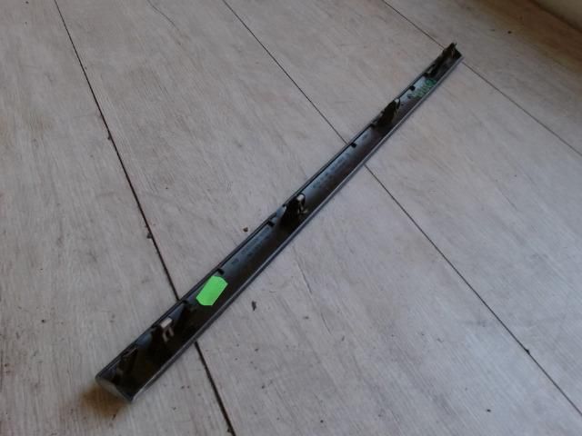 bontott RENAULT CLIO III Jobb Műszerfal Díszléc