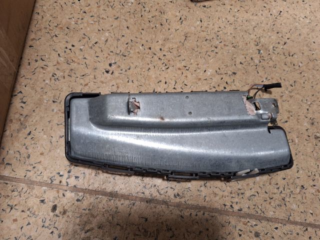 bontott RENAULT CLIO III Jobb Oldallégzsák